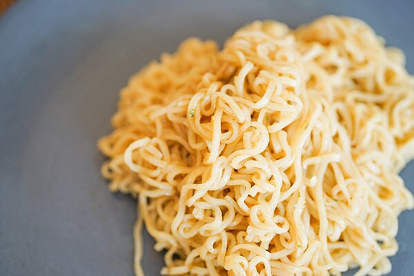 激辛注意! カルディのパッキーマオヌードルは汗だく系でした