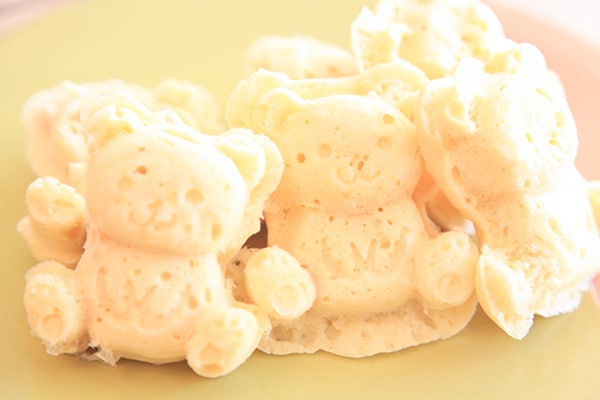 人気沸騰!ダイソーの「シリコーンプチケーキ型」で蒸しパンを作ってみた