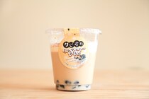 ファミマで見つけた！ロピアの「タピオカミルクティープリン」は食感が楽しい♪