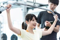 【2択アンケート】筋トレするなら…「自宅派」・「ジム派」どっち？