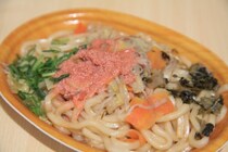博多風!? ファミマの「焼うどん」は一味違います！