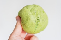 セブン-イレブンの新作「もこ」はほろ苦系の抹茶味！