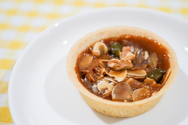 ローソン「フロランタンタルト」はぎっしりナッツの香ばしい系♪