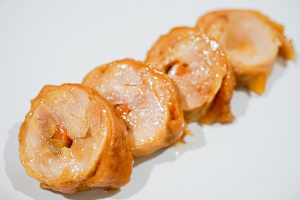 業務スーパーの「鶏のいろどり巻き」はおかずに最適！