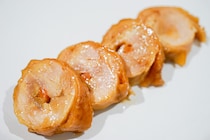 業務スーパーの「鶏のいろどり巻き」はおかずに最適！