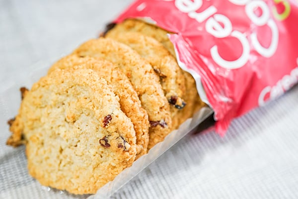 カルディ新商品!「シリアルクッキー クランベリー」は超ザクザクでした