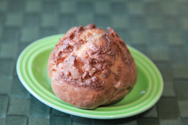 サクサク!ファミマの「クッキーシュー」が濃厚でおいしい♪