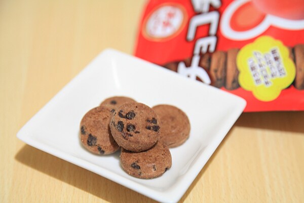 持ち運びも便利♪ ブルボン「プチ」シリーズに自立タイプが登場!