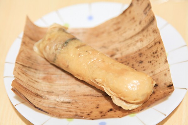 【数量限定】ファミマの「中華ちまき」がもちもちでウマい！