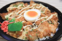 ガッツリ食べたいあなたにはファミマの「唐揚丼」がおすすめ！