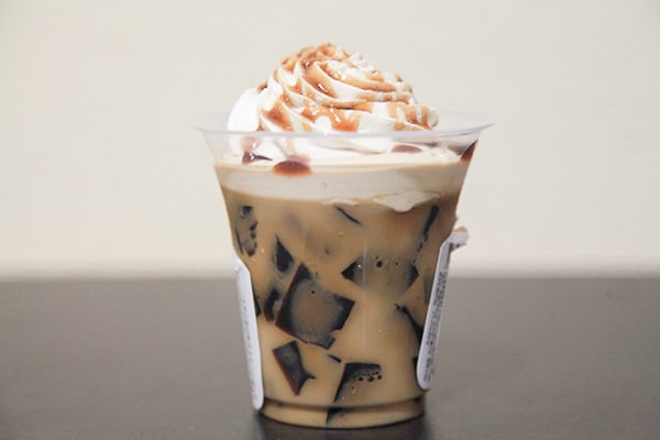 濃厚で苦い!ファミマの「クリームde珈琲ゼリー」は大人スイーツでした