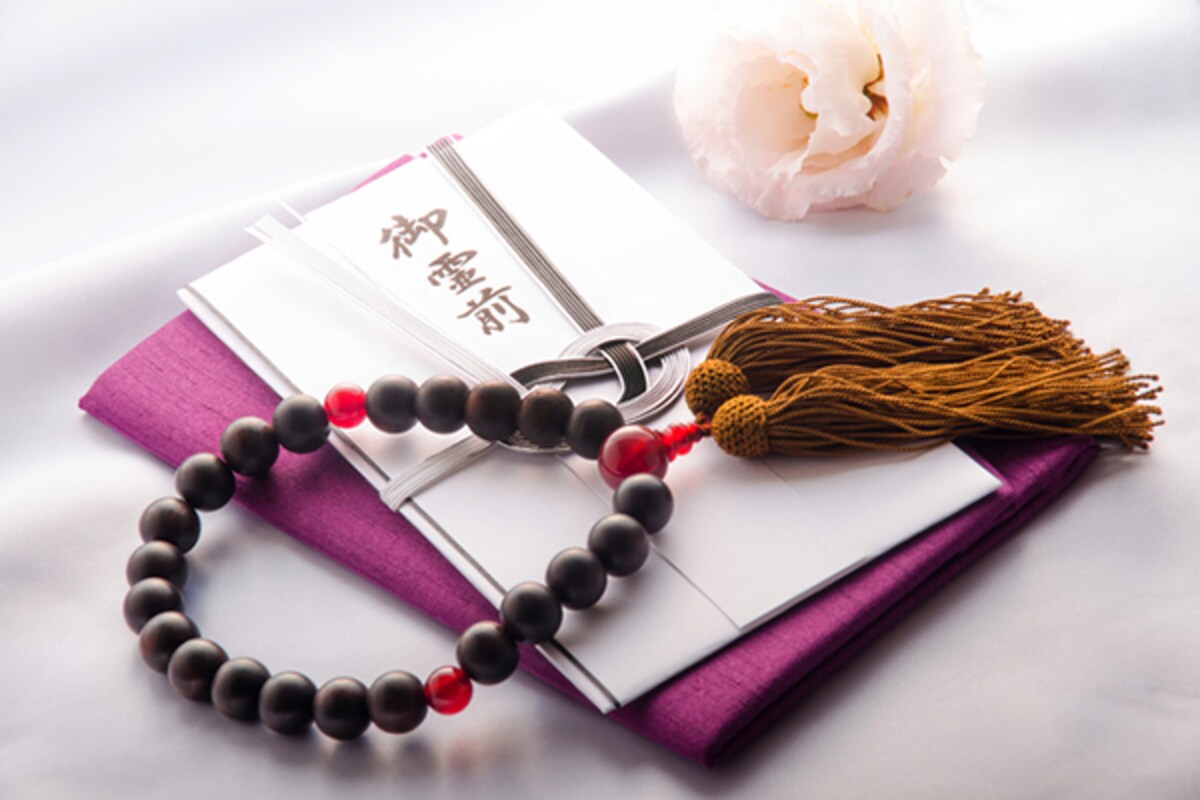 参列前にちゃんと予習しておこう！　いざという時のためのお葬式のマナー