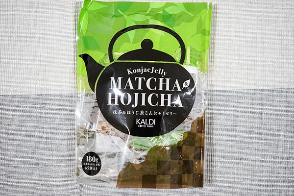 2つの味を楽しめる!カルディの「抹茶&ほうじ茶こんにゃくゼリー」