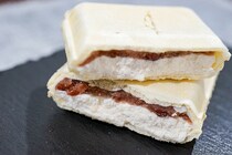 高いけどウマイ！セブンプレミアムゴールドの「金の最中あずき」