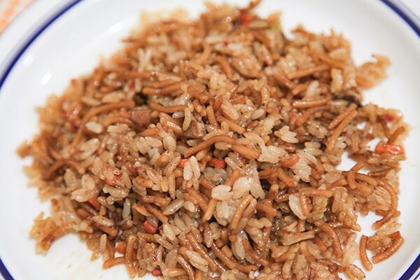 ウマいと話題!SNSをざわつかせた「ペヤングそばめし」を食べてみた