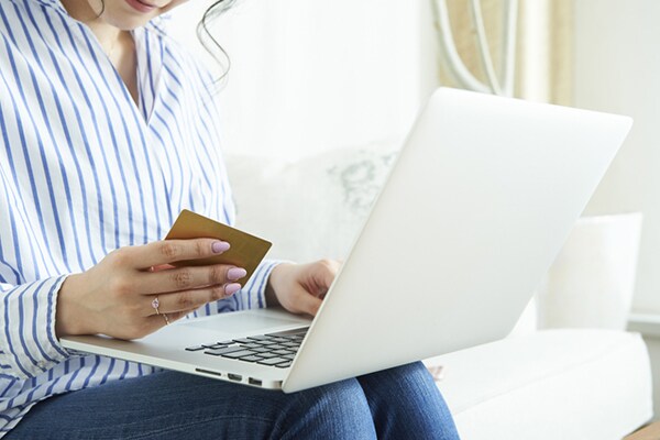 2029人に聞いてわかった!「ネットショッピングで1番気になること」ランキング