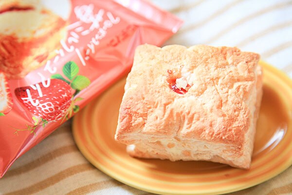 ファミマ限定&数量限定!「フローズンスイーツ」新作は“苺ミルフィーユ”