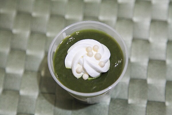 【賛否両論】ファミマの「宇治抹茶香るパフェ」を食べてみたら…