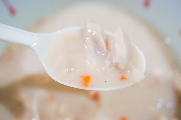 ローソンの「サラダチキンでクリームシチューの素」を食べてみた!