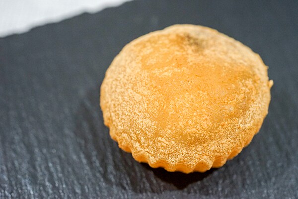 108円で幸せ気分♪ セブンの「くりぃむわらび（黒みつ入り）」