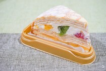 最後まで飽きずに食べられる！ローソンの「フルーツサンドミルクレープ」