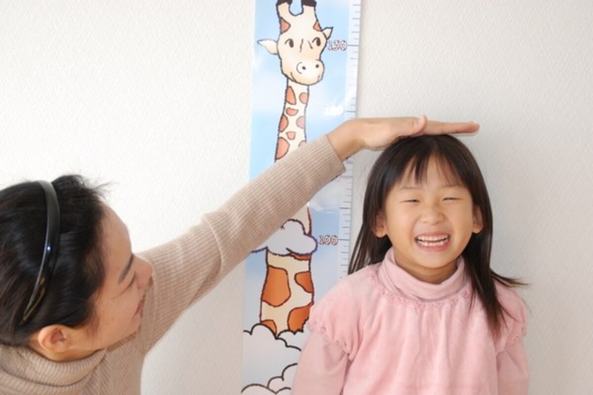 4歳児の平均身長は？成長の特徴、低いときの原因と対処法も