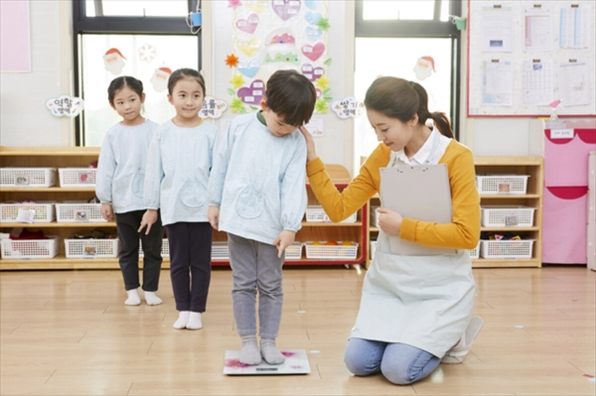 4歳児の平均体重は？4歳児の特徴や、成長に必要な栄養素なども解説