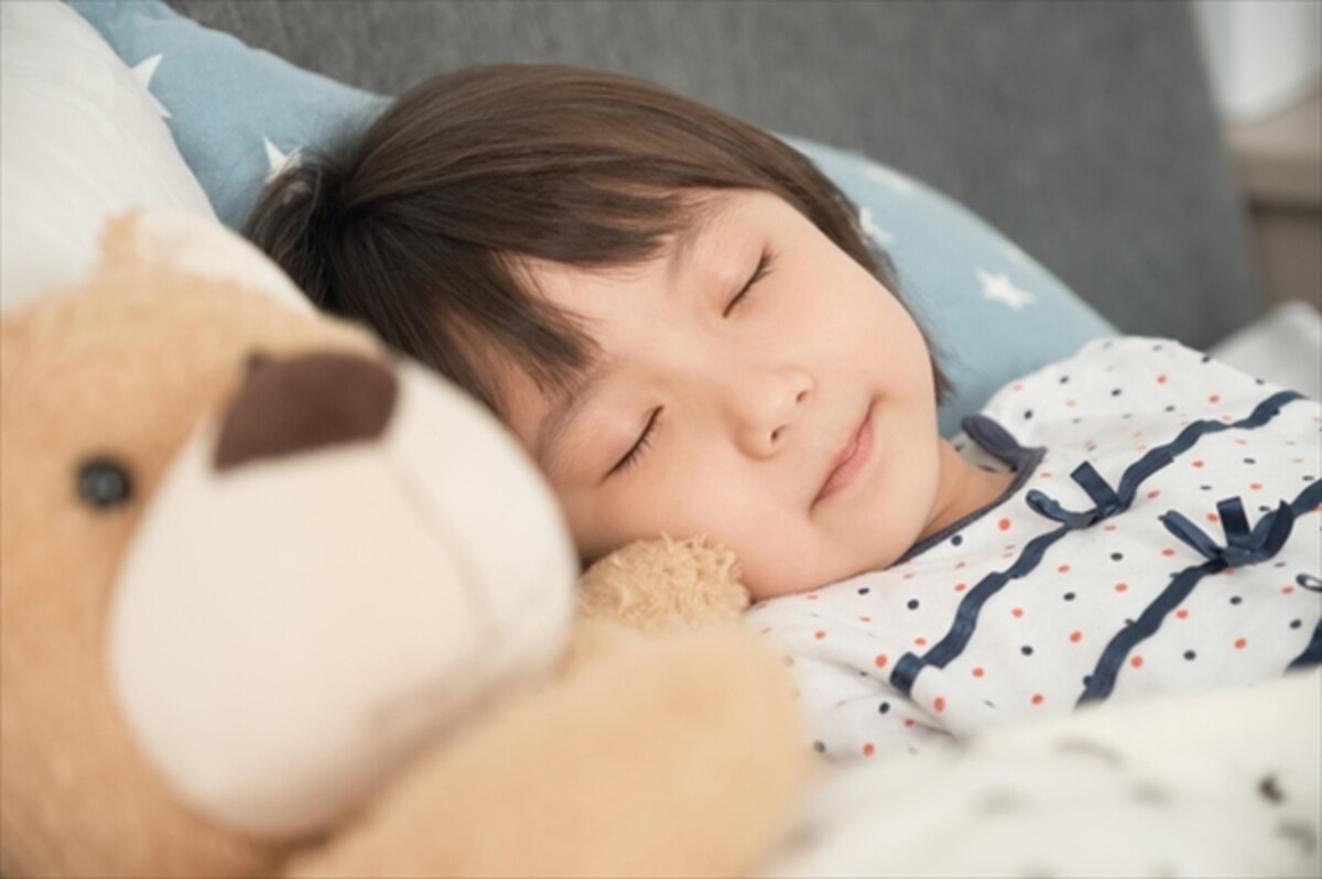 4歳児の睡眠時間は何時間がベスト？睡眠不足がもたらす影響や、質の良い睡眠のためにできること