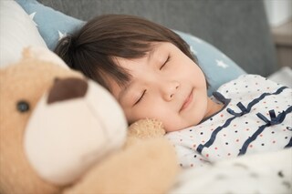 4歳児の睡眠時間は何時間がベスト？睡眠不足がもたらす影響や、質の良い睡眠のためにできること