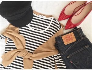 コーデが一気に秋っぽく! ユニクロの秋色カーデを即投入すべし