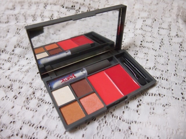 お得感満載! 雑誌付録には使えるメイクアイテムが盛りだくさん