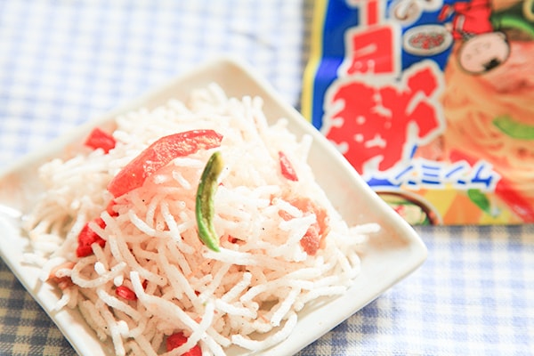 UHA味覚糖「Sozaiのまんま」シリーズ新作は「焼きビーフン」！