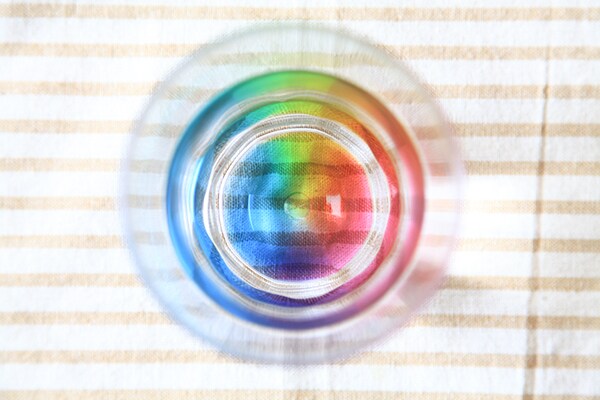 SNSで話題！ニトリの「タンブラー」が宝石みたいできれい♪