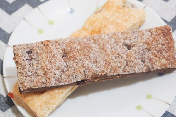 サクサクでおいしい♪ファミマ「スティックパイ」2種類が新登場