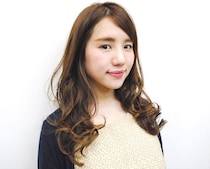 朝の巻き髪を取り戻せ！　ペタンコヘアを復活させる裏ワザ