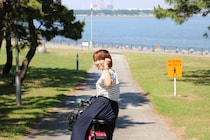 休日出不精から卒業！　レンタサイクルで絶景海沿い自転車旅