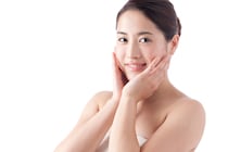 摩擦が心配!?　ピーリングって肌の負担にならないの？