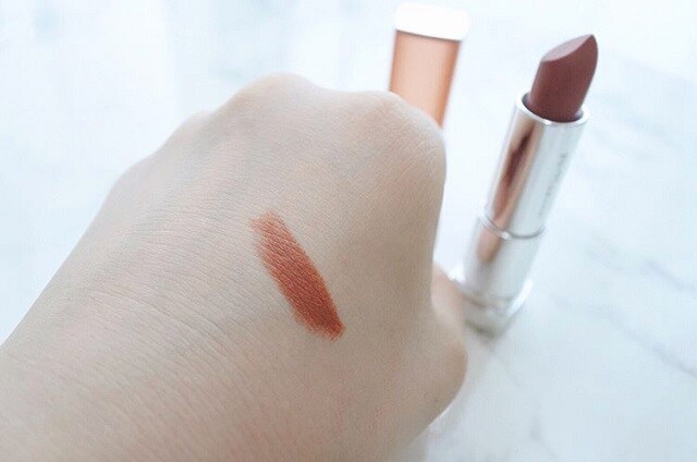 売り切れ店舗続出!?　DSでゲットできるプチプラ“ブラウン”リップ