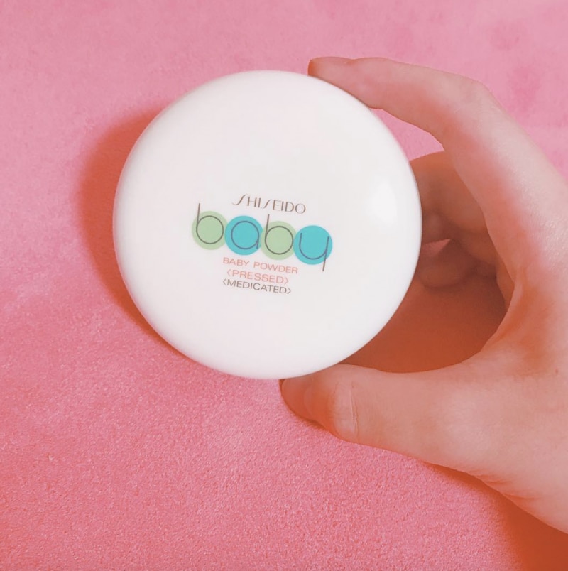 おでこに前髪貼り付いてない? 夏の残念ヘア対策&コスメ