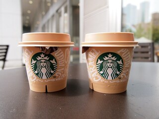 完売続出！　スタバのキャラメルプリン