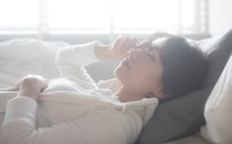 やだ、気が付いたら出てる！　「目やに」の悩みを解決したい