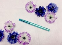 ジェルとリキッドのいいとこどり！ デジャヴのクリームペンシルの魅力