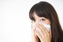 顔が覆われていないと落ち着かない!?　「マスク依存症」に要注意
