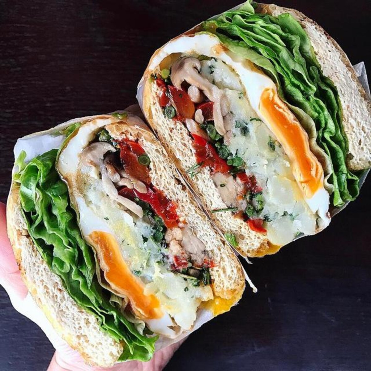 パンの代わりに油揚げ!?　#キツネサンドが気になる