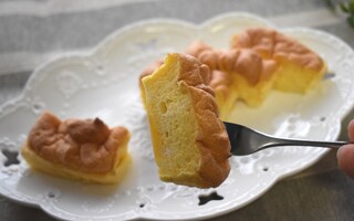 まさかの材料2つ！　ふわっふわのパウンドケーキを作ってみよう