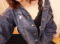 見せインナーもプチプラ！　ユニクロのレースタンクトップを色ち買い