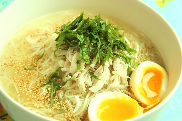 麺つゆ飽きた！　塩そうめんがさっぱり食べやすい♪