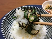 いちど食べたら最後！　おかわりが止まらない「悪魔のどんぶり」