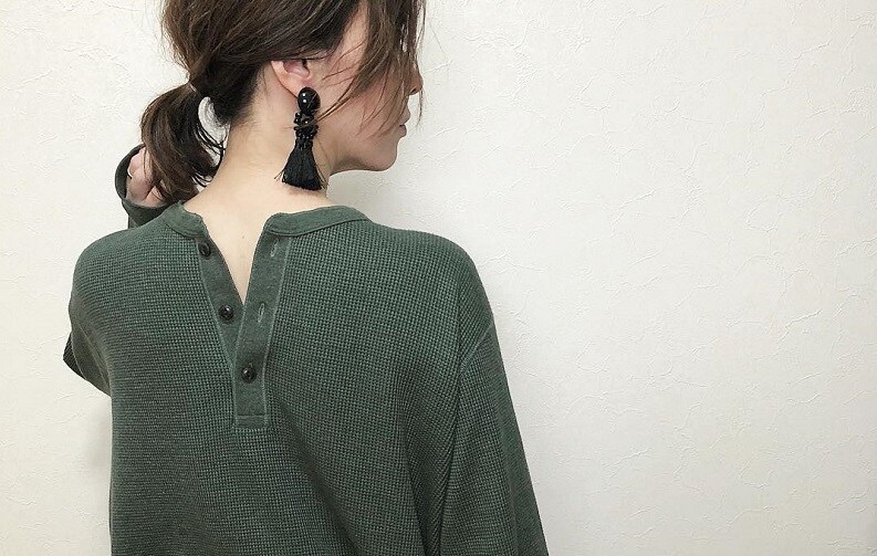 オシャレさんは持っている! ユニクロメンズのワッフルヘンリーネックTがゆるかわいい