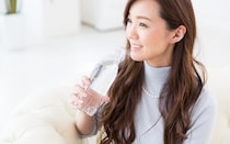 飲むだけじゃない！　洗顔やコットンパックにも使える炭酸水のうれしい効果